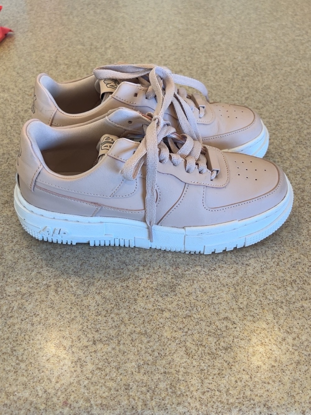Nike Air Force 1 Low Pixel
Particle Beige (Women's)  6.5